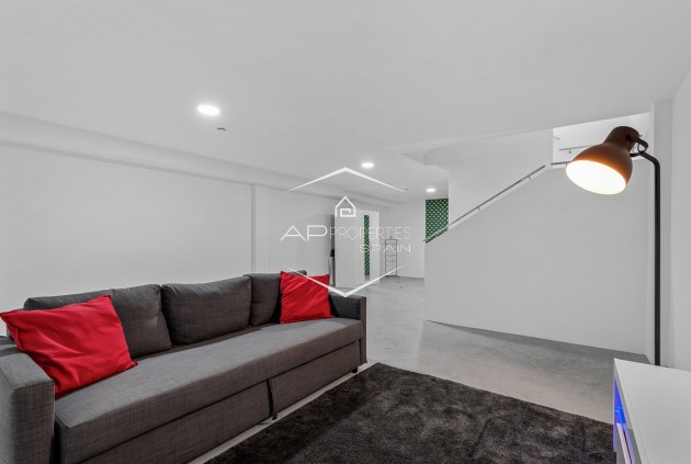 Reventa - Villa - Independiente -
Ciudad Quesada - Costa Blanca South