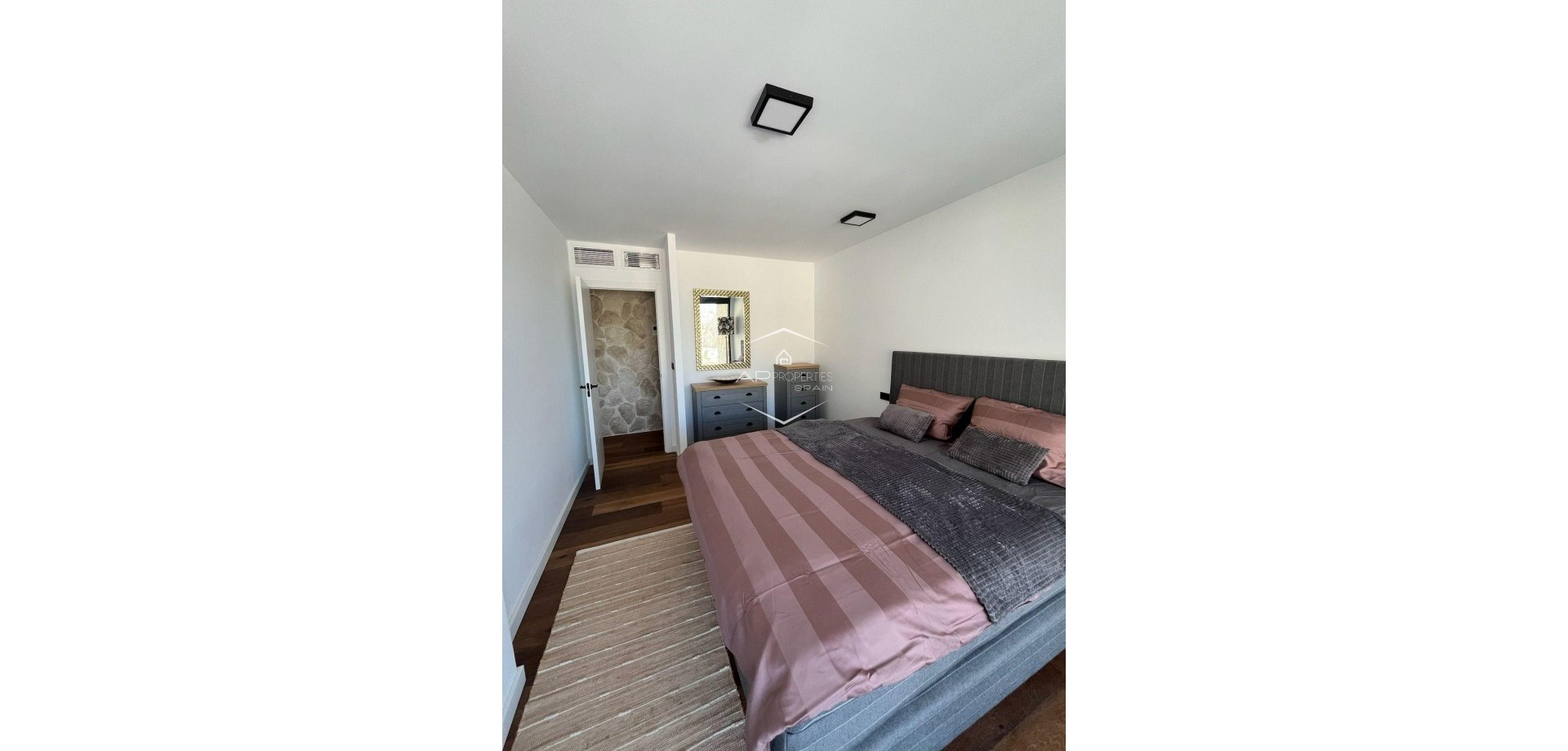 Nowy budynek - Willa - bliźniak -
Altea - Sierra de Altea