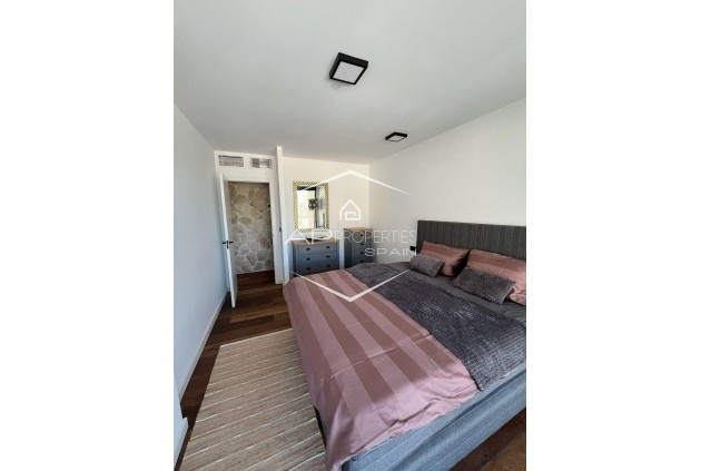 Nowy budynek - Willa - bliźniak -
Altea - Sierra de Altea