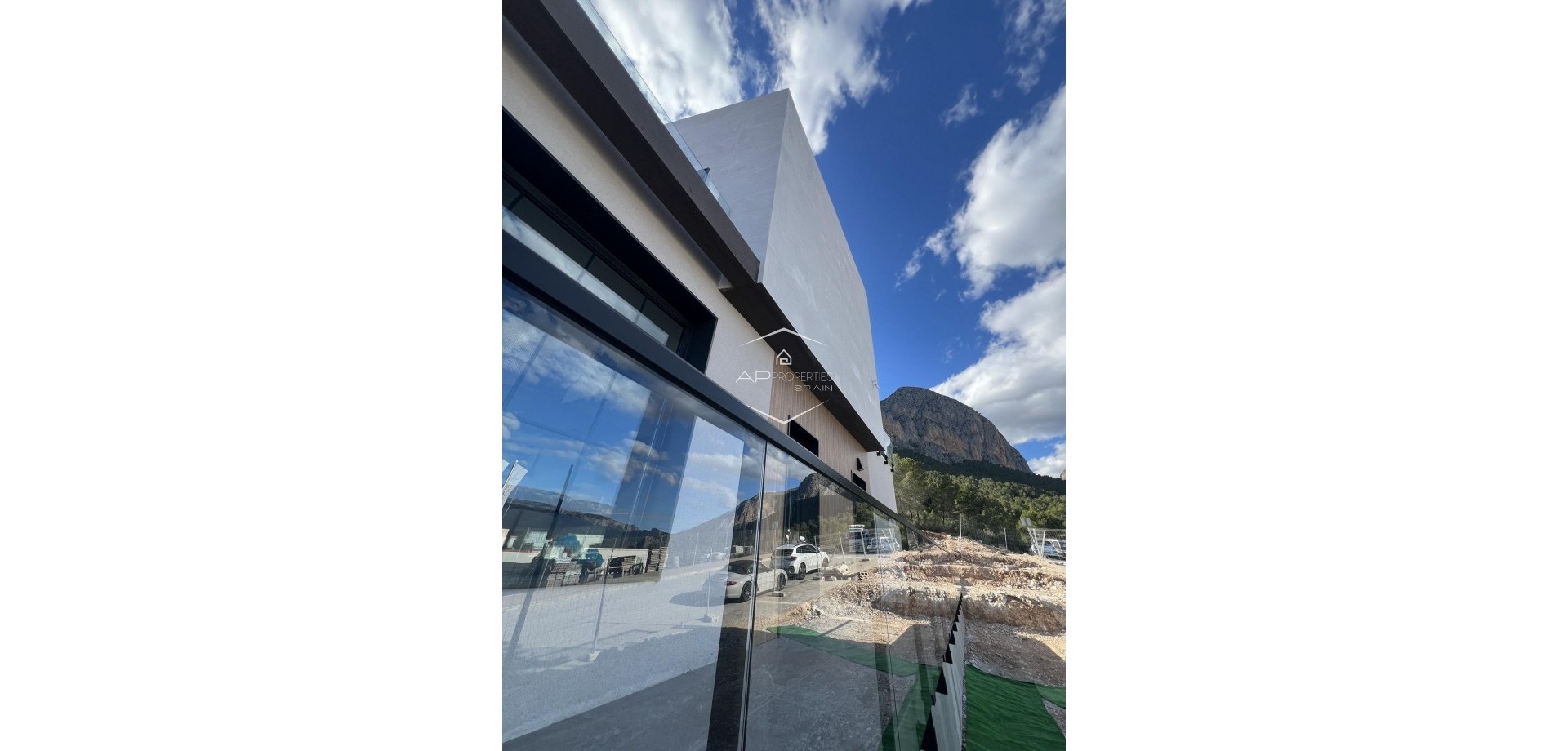 Nouvelle construction - Villa - Jumelée -
Polop - PAU1