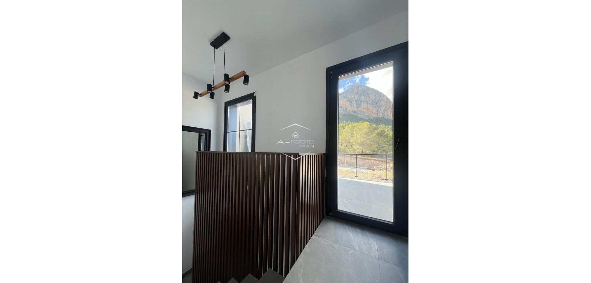 Nouvelle construction - Villa - Jumelée -
Polop - PAU1