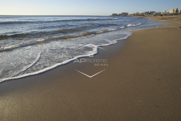 Nueva construcción  - Bungalow -
Torrevieja - Altos del Sol