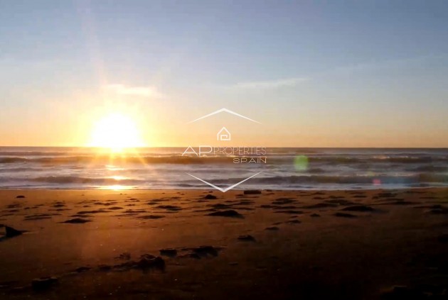 Nouvelle construction - Appartement - Penthouse -
Torrevieja - Centro