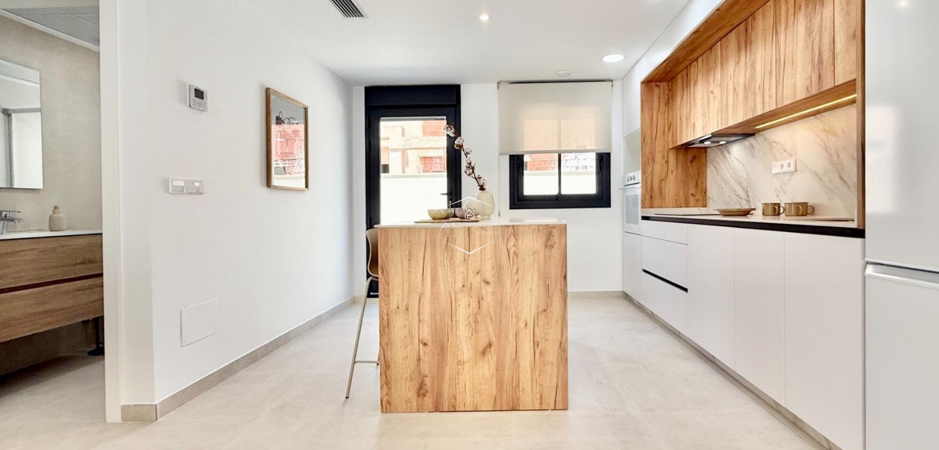 New Build - Townhouse -
Cox - San Fernando