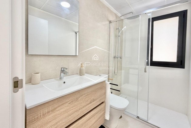 New Build - Townhouse -
Cox - San Fernando