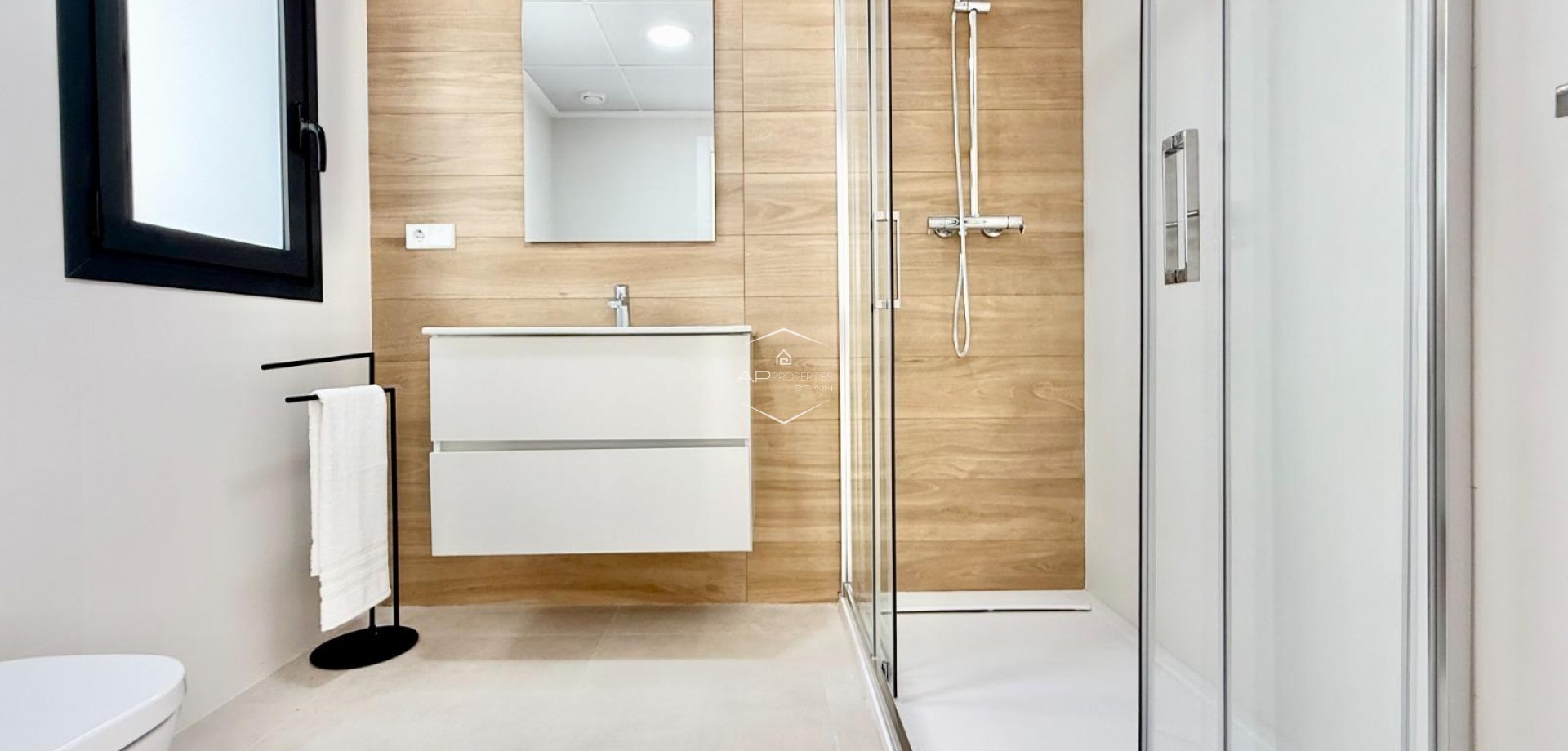 New Build - Townhouse -
Cox - San Fernando