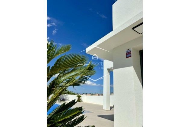 New Build - Villa - Detached -
Benijofar - Pueblo