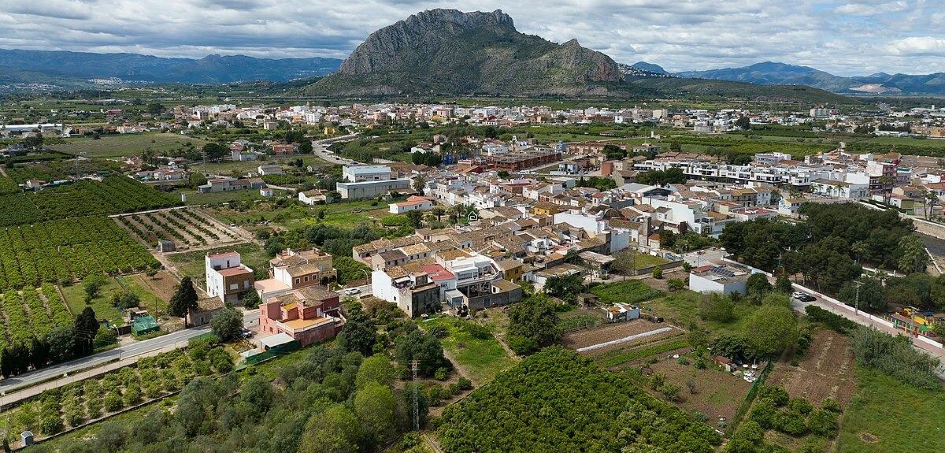 Nueva construcción  - Villa - Semi pareado -
Els Poblets - Partida Barranquets