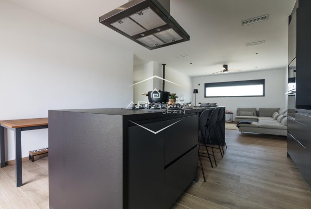 New Build - Villa - Detached -
Pinoso - Lel