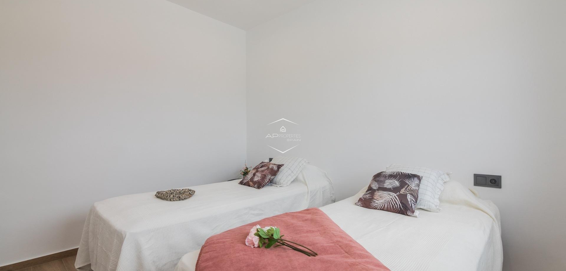 New Build - Villa - Detached -
Pinoso - Lel