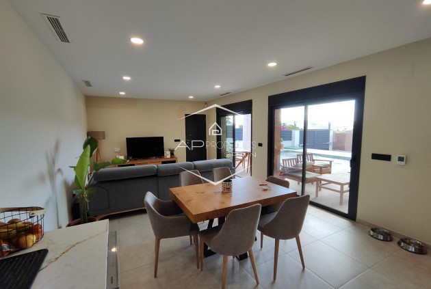 Nueva construcción  - Villa - Independiente -
Pinoso - Lel