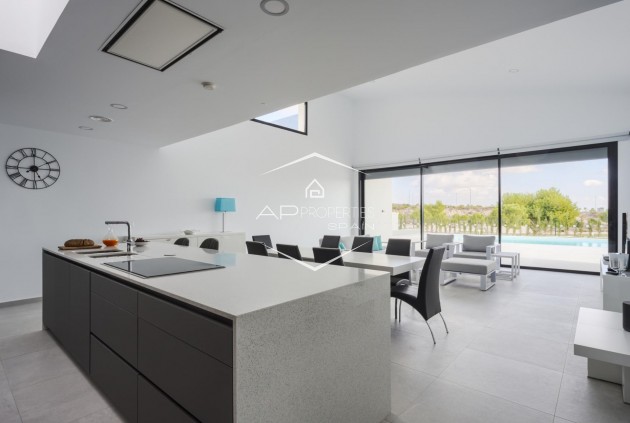 Nowy budynek - Willa - Dom wolnostojący -
Baños y Mendigo - Altaona Golf