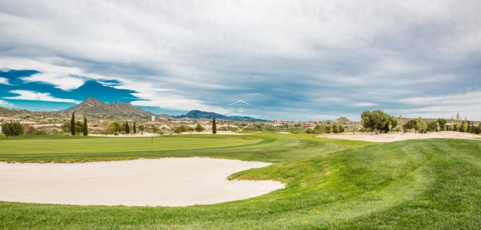 Nowy budynek - Willa - Dom wolnostojący -
Baños y Mendigo - Altaona Golf