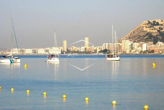 New Build - Apartment - Penthouse -
Denia - Playa de La Almadraba