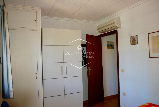 Resale - Townhouse -
Mil Palmeras