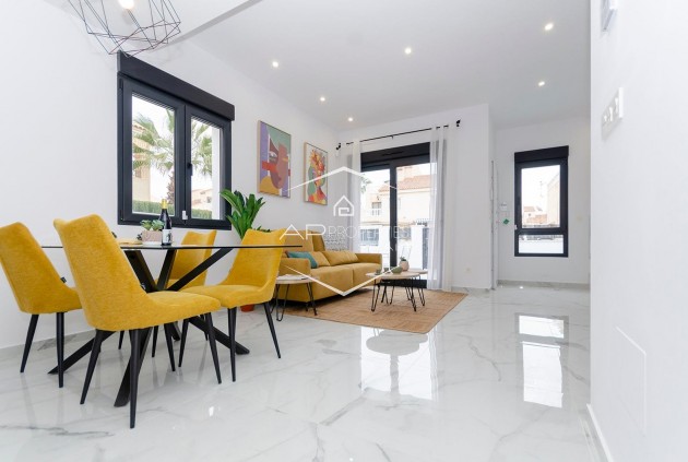 Nowy budynek - Willa - Dom wolnostojący -
Torrevieja - Torretas