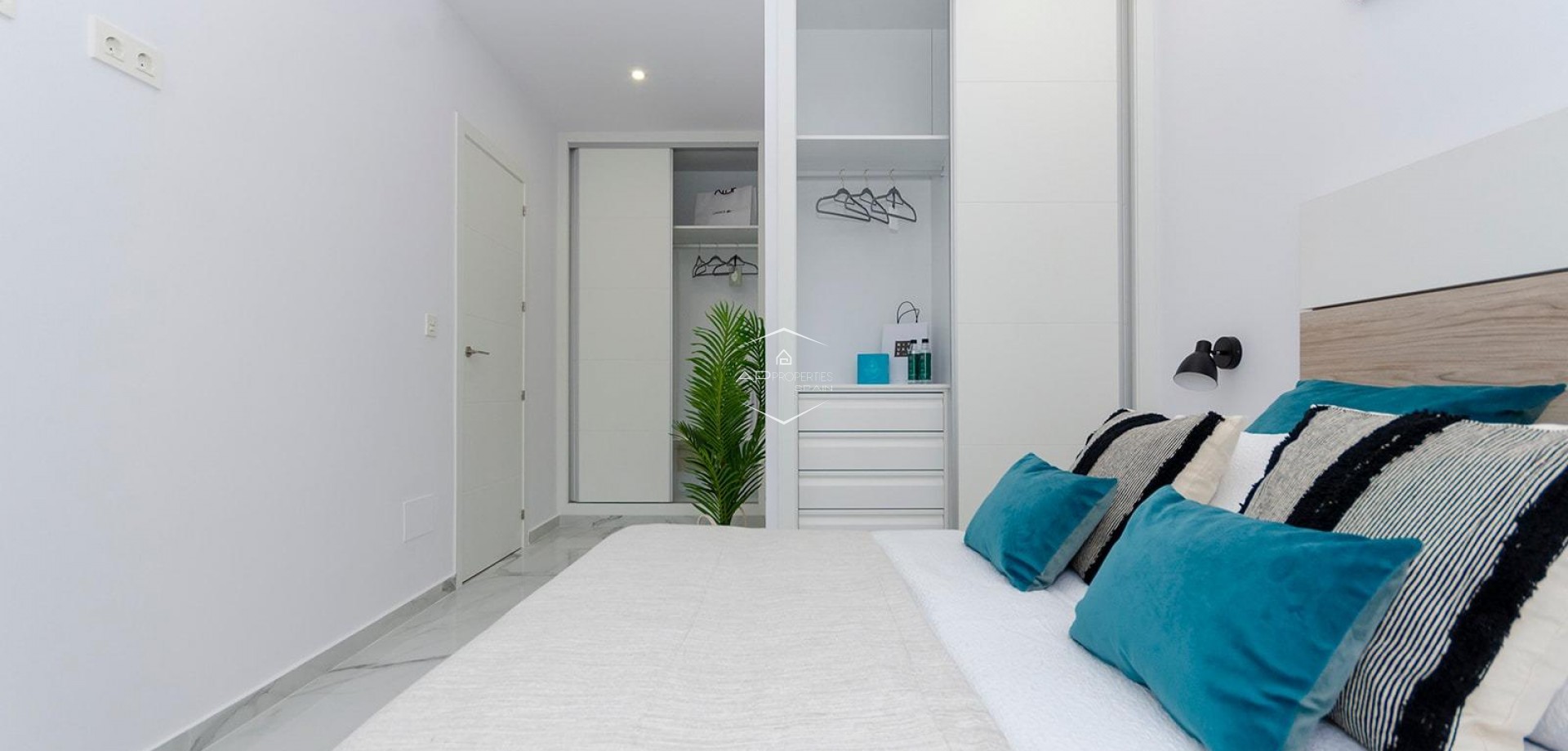 Nowy budynek - Willa - Dom wolnostojący -
Torrevieja - Torretas