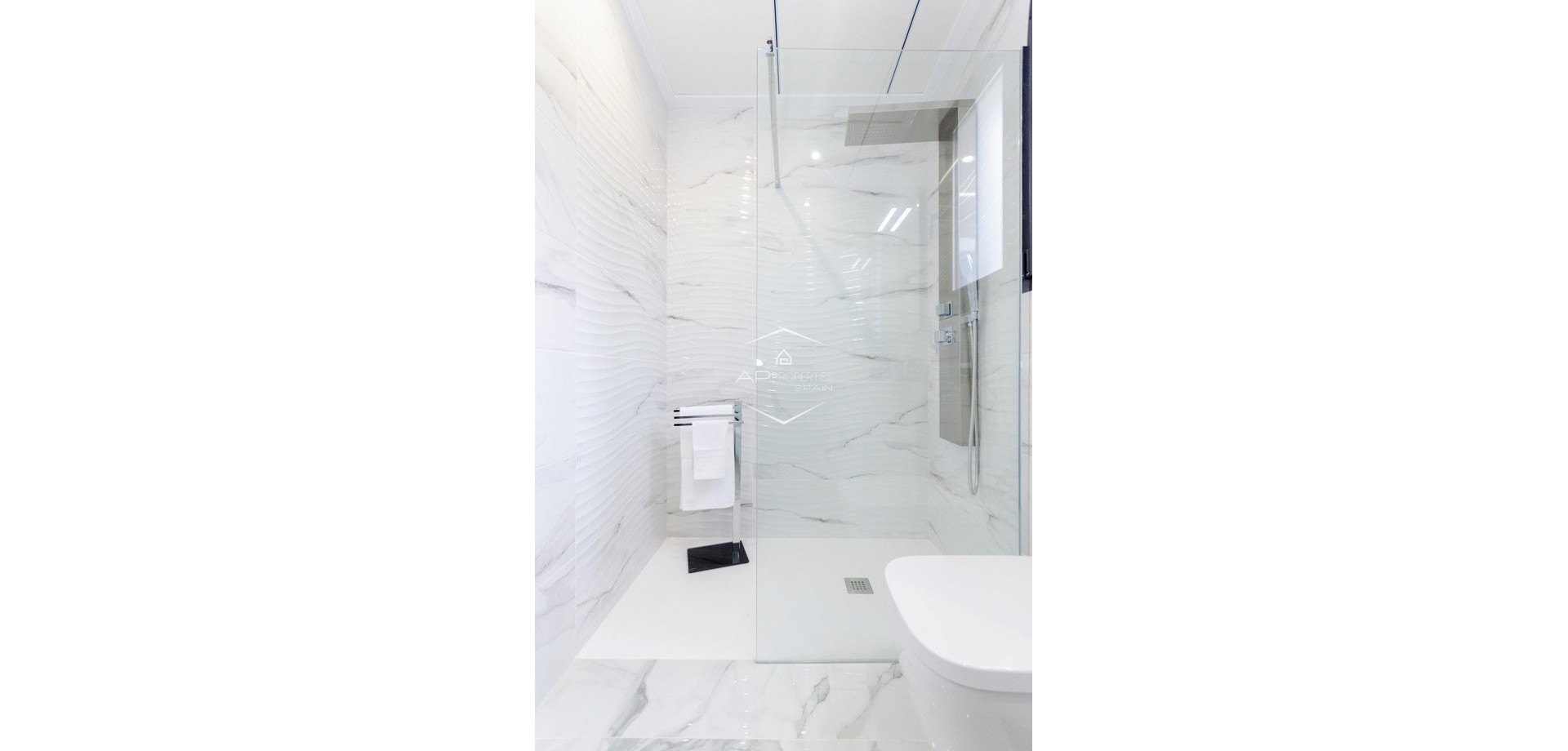 Nowy budynek - Willa - Dom wolnostojący -
Torrevieja - Torretas