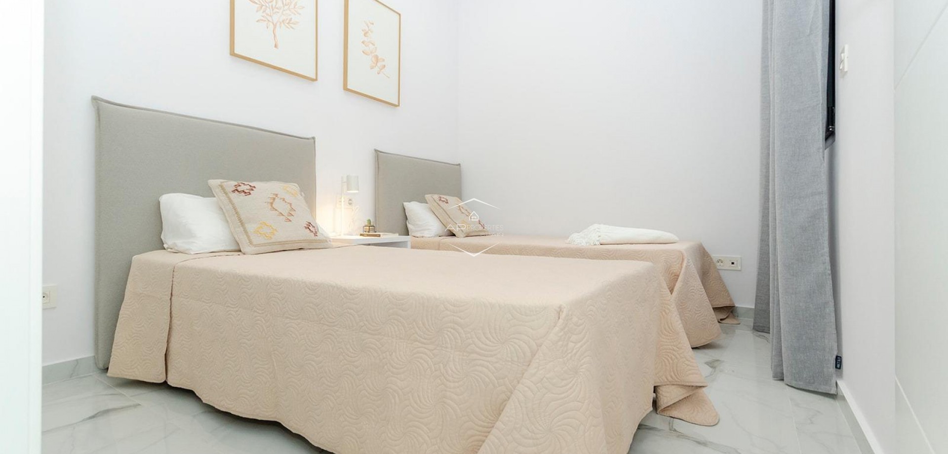 Nowy budynek - Willa - Dom wolnostojący -
Torrevieja - Torretas