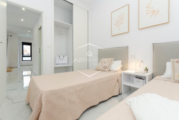 Nowy budynek - Willa - Dom wolnostojący -
Torrevieja - Torretas