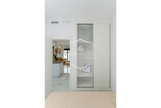 Nowy budynek - Willa - Dom wolnostojący -
Torrevieja - Torretas