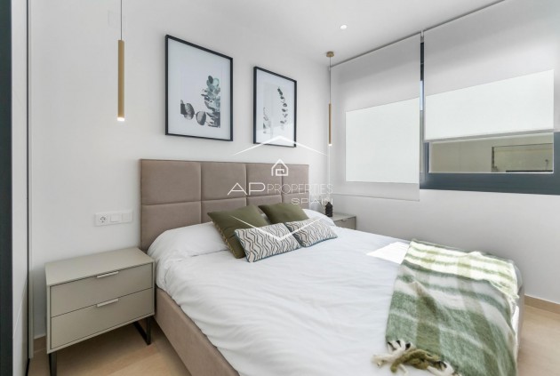 New Build - Bungalow -
Torrevieja - Los Balcones