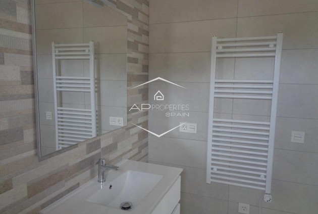 Nouvelle construction - Villa - Indépendante -
Pinoso - Camino Del Prado