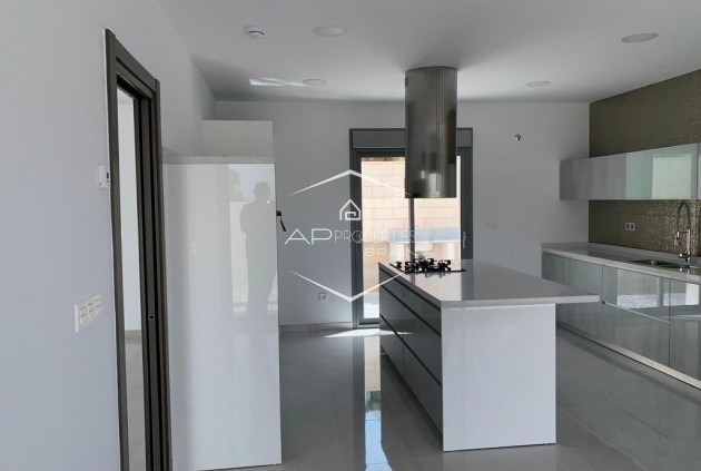 Nouvelle construction - Villa - Indépendante -
Pinoso - Camino Del Prado