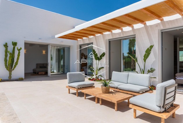 Nouvelle construction - Villa - Indépendante -
Benijofar - Centro