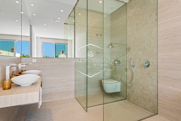 Nouvelle construction - Villa - Indépendante -
Benijofar - Centro