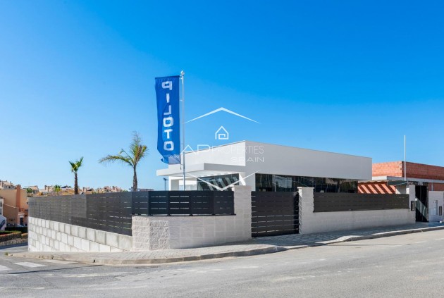 Nowy budynek - Willa - Dom wolnostojący -
Algorfa - La Finca