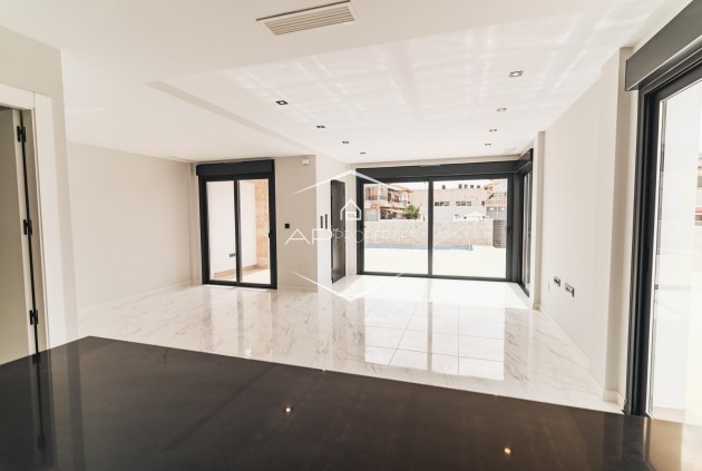 Nieuwbouw Woningen - Villa - Vrijstaand -
Orihuela Costa - Punta Prima