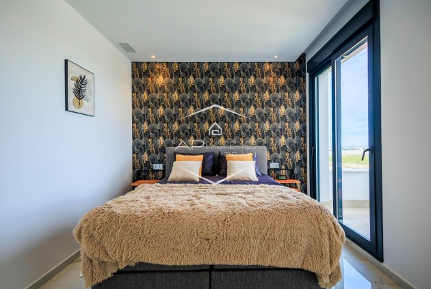 Nouvelle construction - Villa - Indépendante -
Pilar de la Horadada - Lo Romero Golf