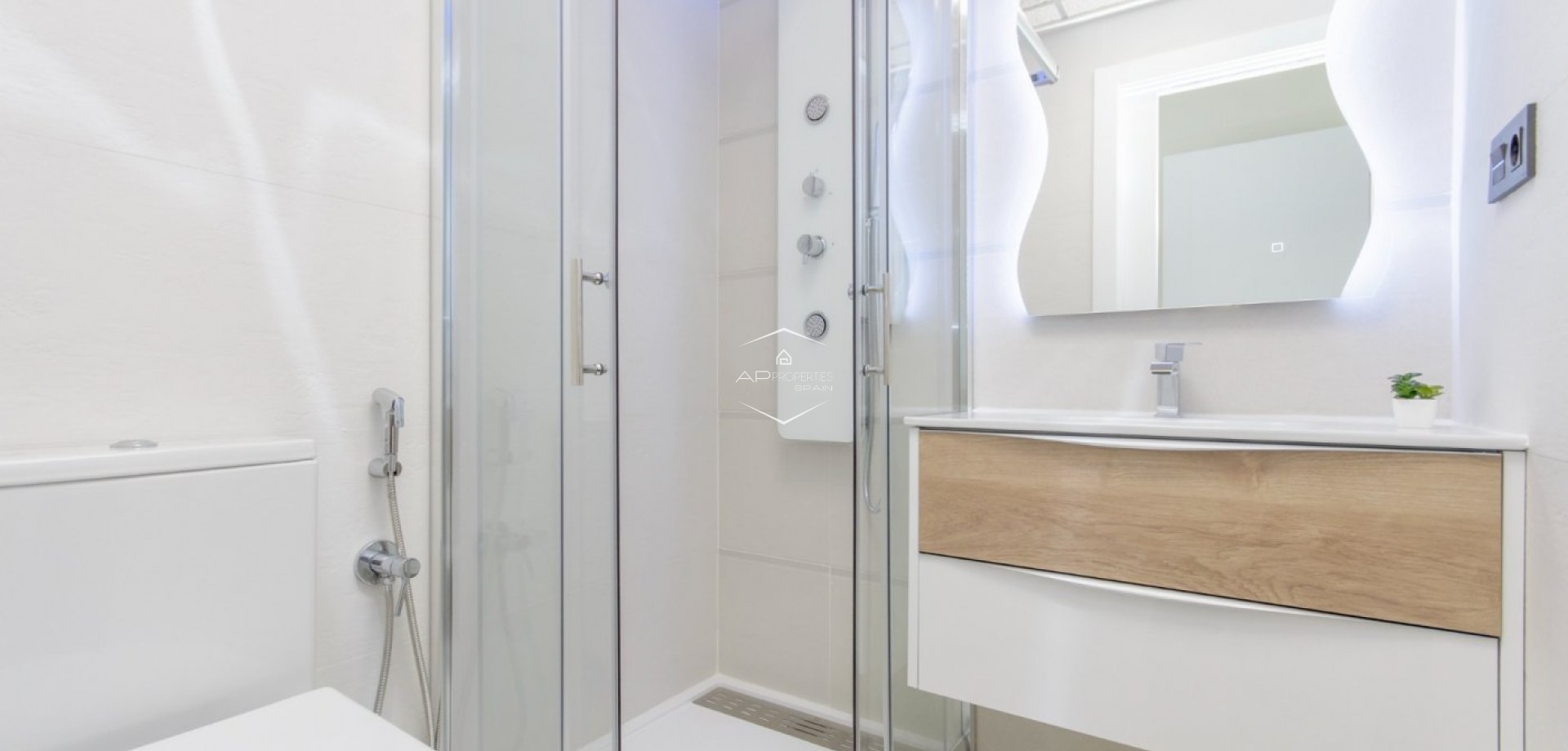 New Build - Bungalow -
Torrevieja - Los Balcones