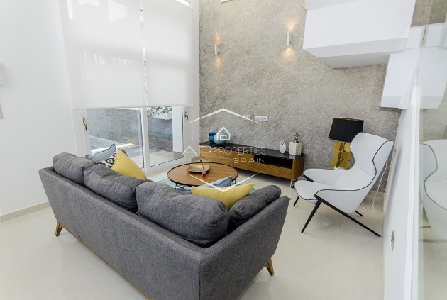 Nueva construcción  - Villa - Independiente -
Los Montesinos - La Herrada