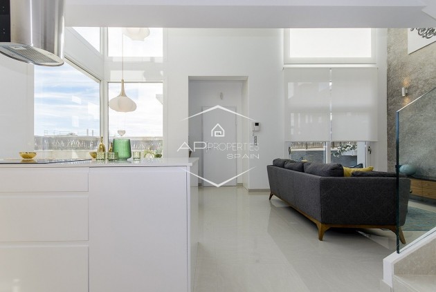 Nueva construcción  - Villa - Independiente -
Los Montesinos - La Herrada