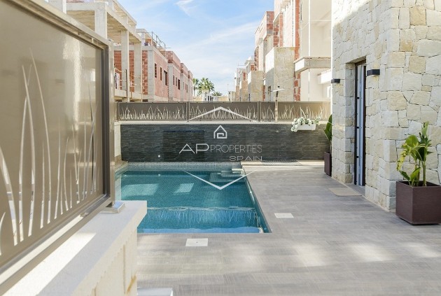 Nueva construcción  - Villa - Independiente -
Los Montesinos - La Herrada