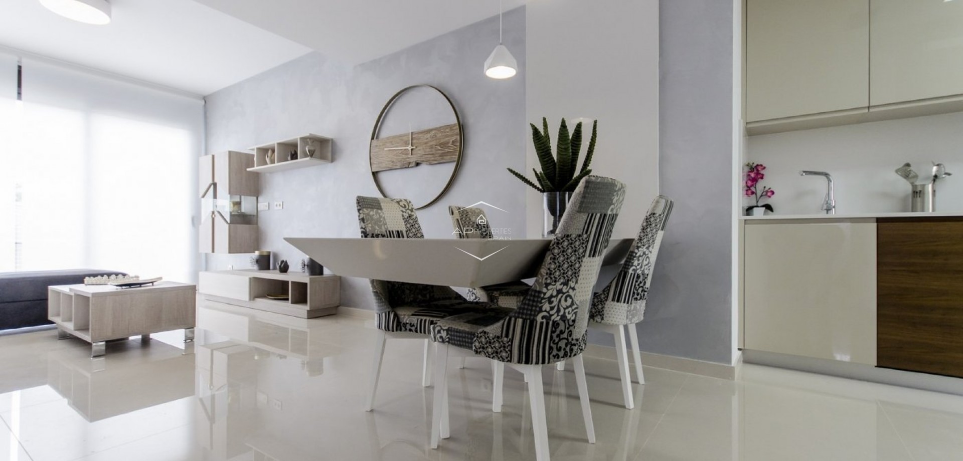 Nueva construcción  - Villa - Independiente -
San Miguel de Salinas - Cerro Del Sol