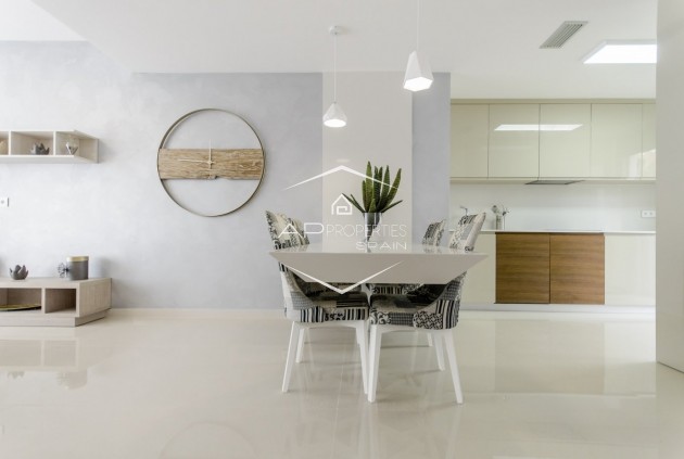 Nueva construcción  - Villa - Independiente -
San Miguel de Salinas - Cerro Del Sol