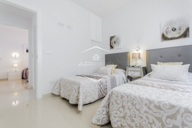 Nueva construcción  - Villa - Independiente -
San Miguel de Salinas - Cerro Del Sol