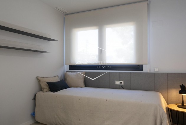 Nowy budynek - Dwupoziomowy Penthouse -
Denia - L´Estanyó (Marinas)