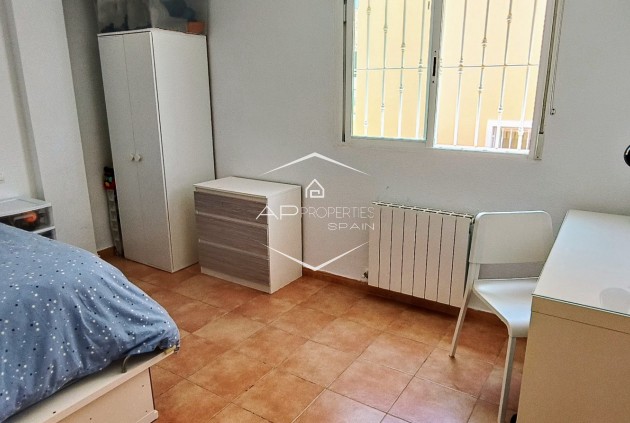 Reventa - Villa - Independiente -
Aspe - Urb. Nuevo Montesol de Aspe	