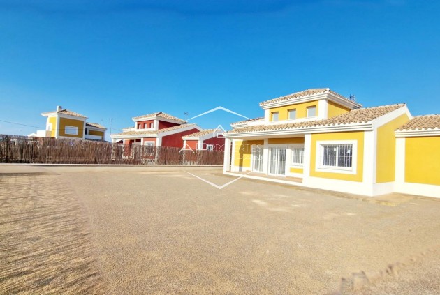 Nowy budynek - Willa - Dom wolnostojący -
Lorca - Purias