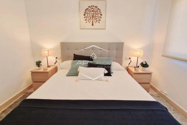 Nowy budynek - Willa - Dom wolnostojący -
Lorca - Purias