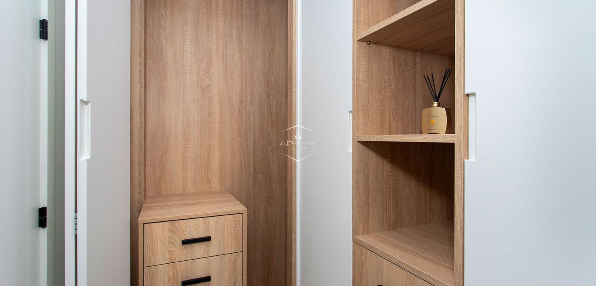 Nueva construcción  - Villa - Semi pareado -
Sucina