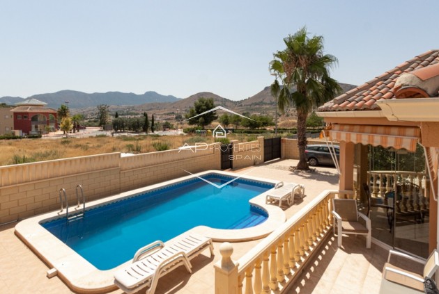 Resale - Villa - Detached -
La Romana