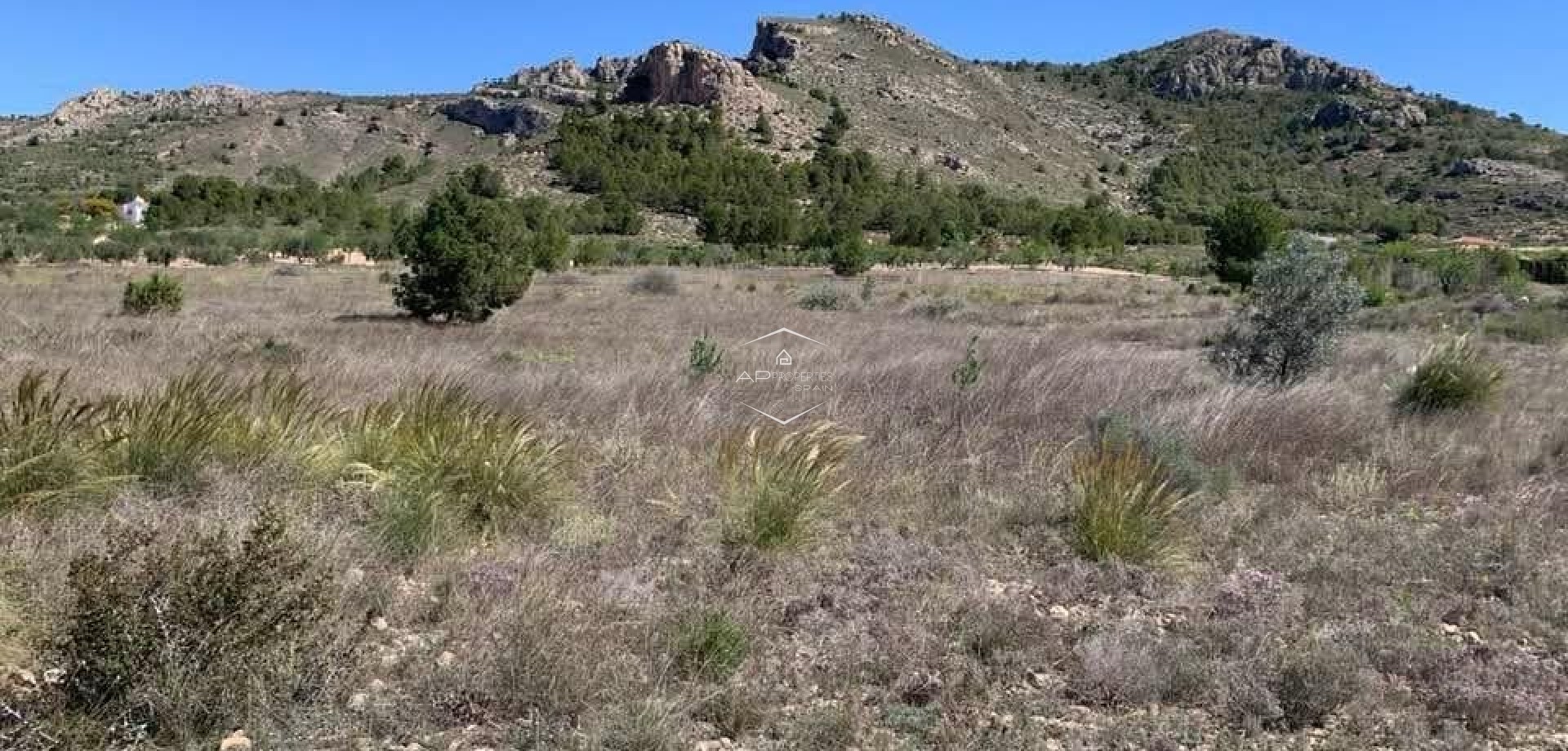 Revente - Parcelle - Terrain -
Sax