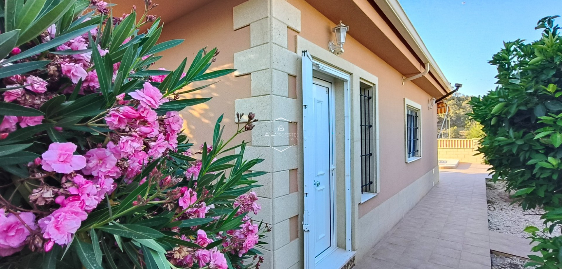 Resale - Villa - Detached -
La Romana