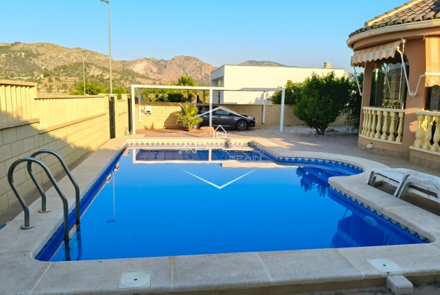 Resale - Villa - Detached -
La Romana