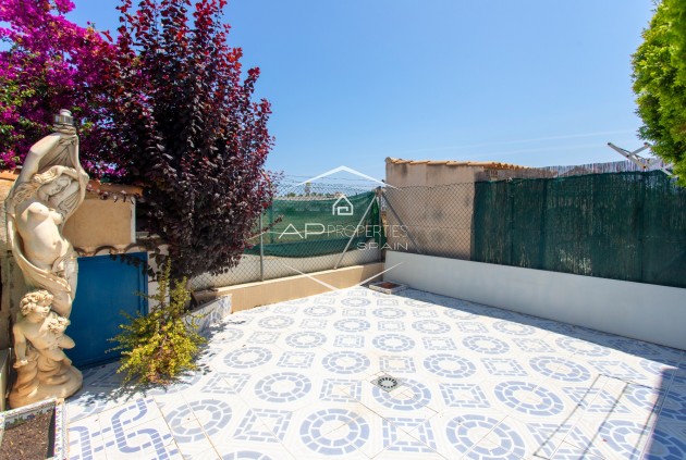 Revente - Bungalow -
Orihuela Costa
